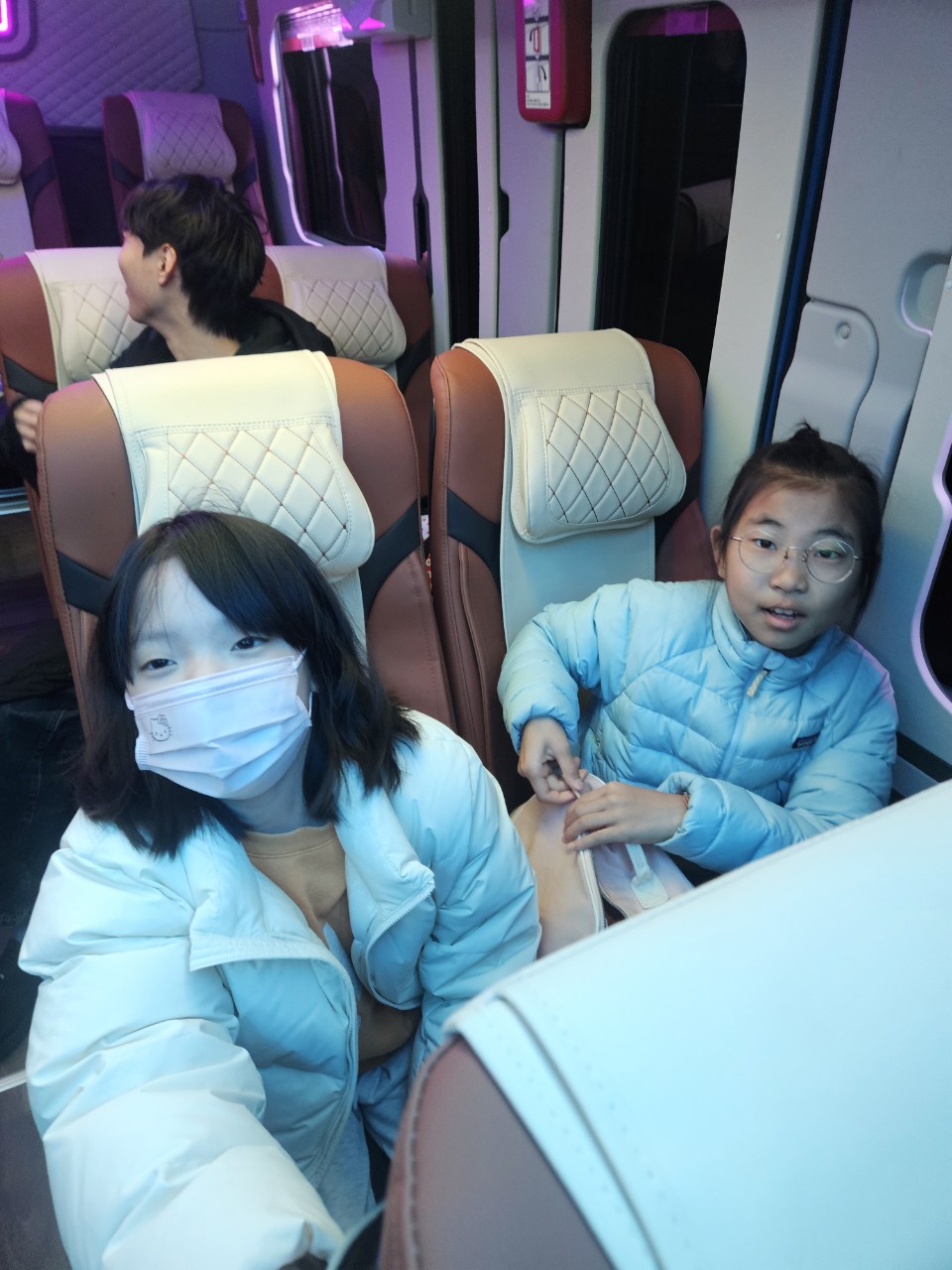 분당 야탑동 성당 복사단-전체 사진-75442943918.jpg