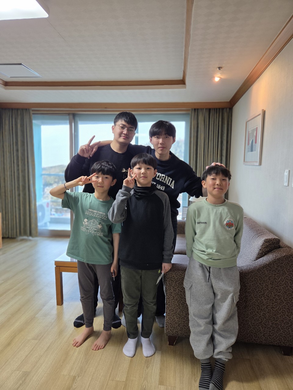 분당 야탑동 성당 복사단-전체 사진-75451969930.jpg