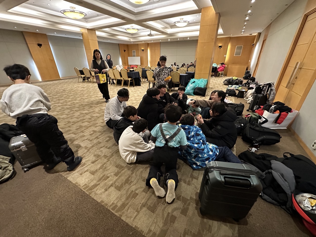 분당 야탑동 성당 복사단-전체 사진-75468710585.jpg