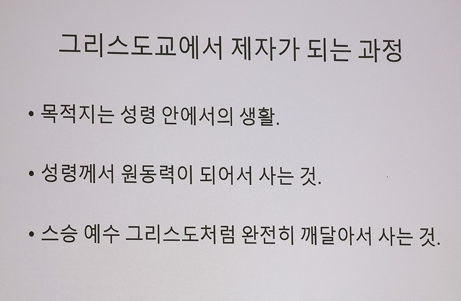 072A2211.jpg